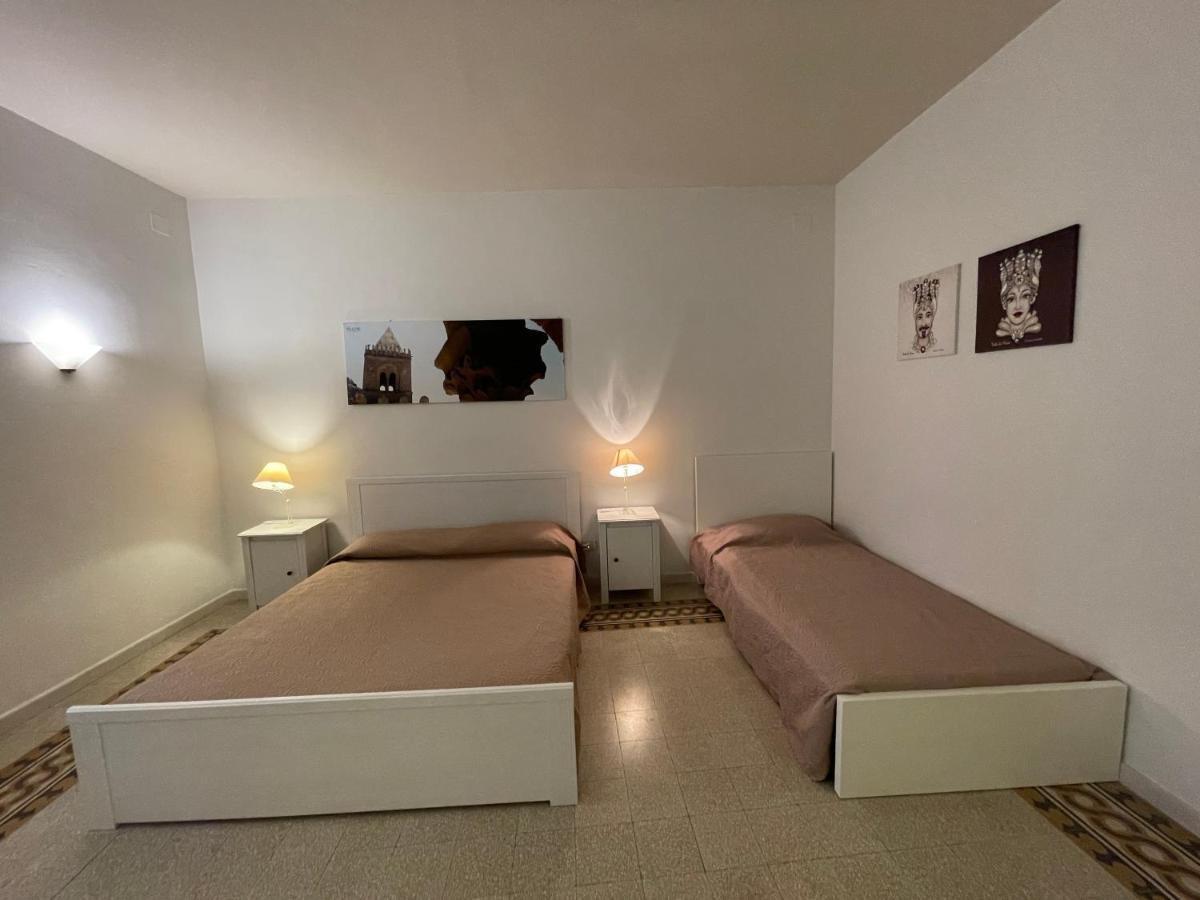 Il Balcone Al Molo Lejlighed Cefalù Eksteriør billede