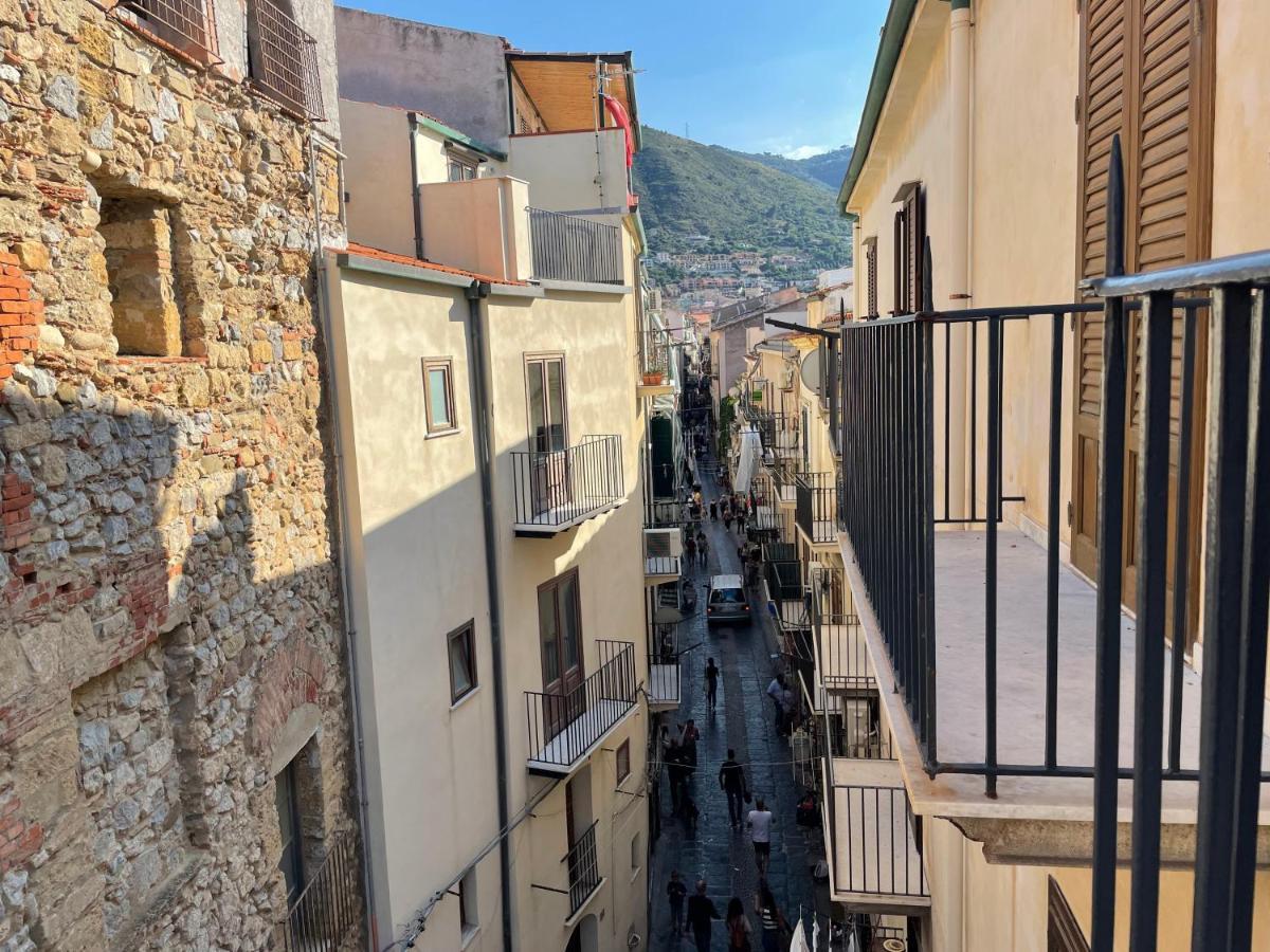 Il Balcone Al Molo Lejlighed Cefalù Eksteriør billede
